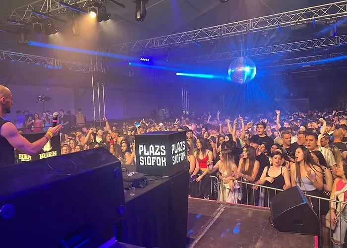 Wellness Dorina 아파트호텔 3*